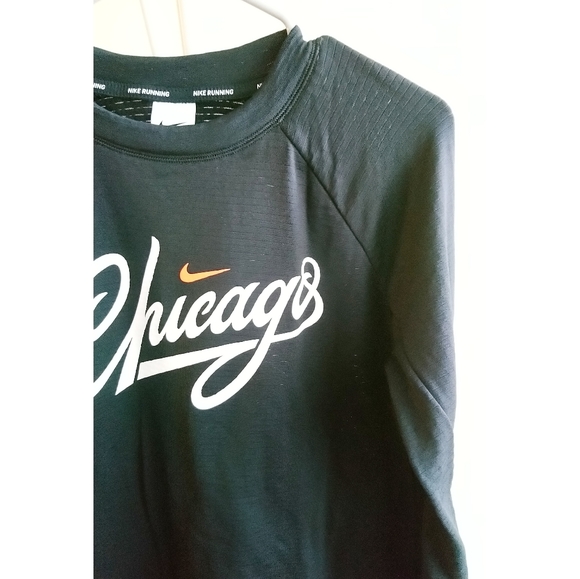 Nike Mens Therma fit Chicago Element Running Crew Top Black Sz-M NWT - Picture 2 of 5